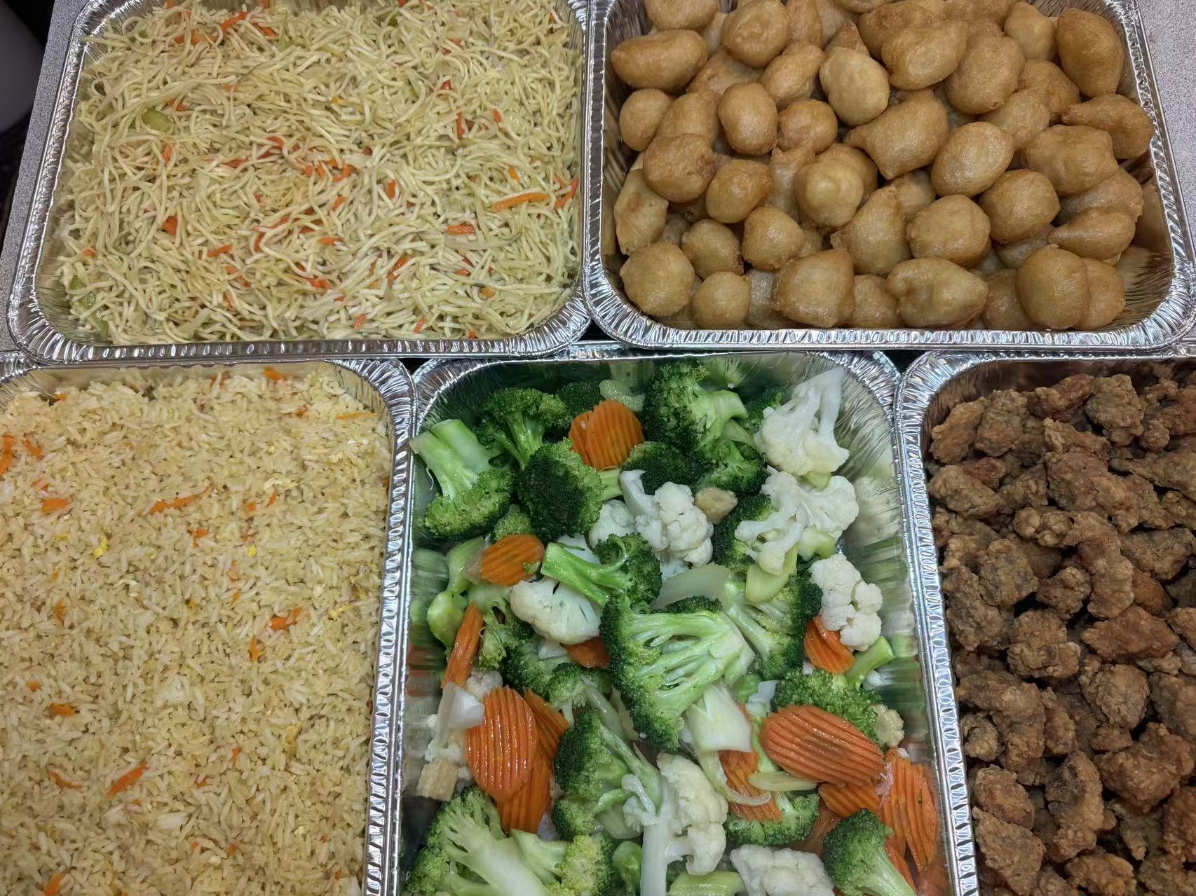 Ming's Kitchen Party Tray